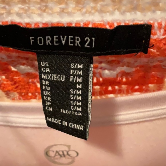 🍊🍊🍊BOGOHO🍊🍊🍊Orange and Cream Crochet Cardigan Sweater and White Top-2fer - Picture 9 of 9